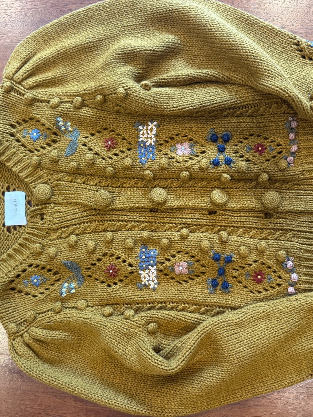 Doen Cardigan Sweater